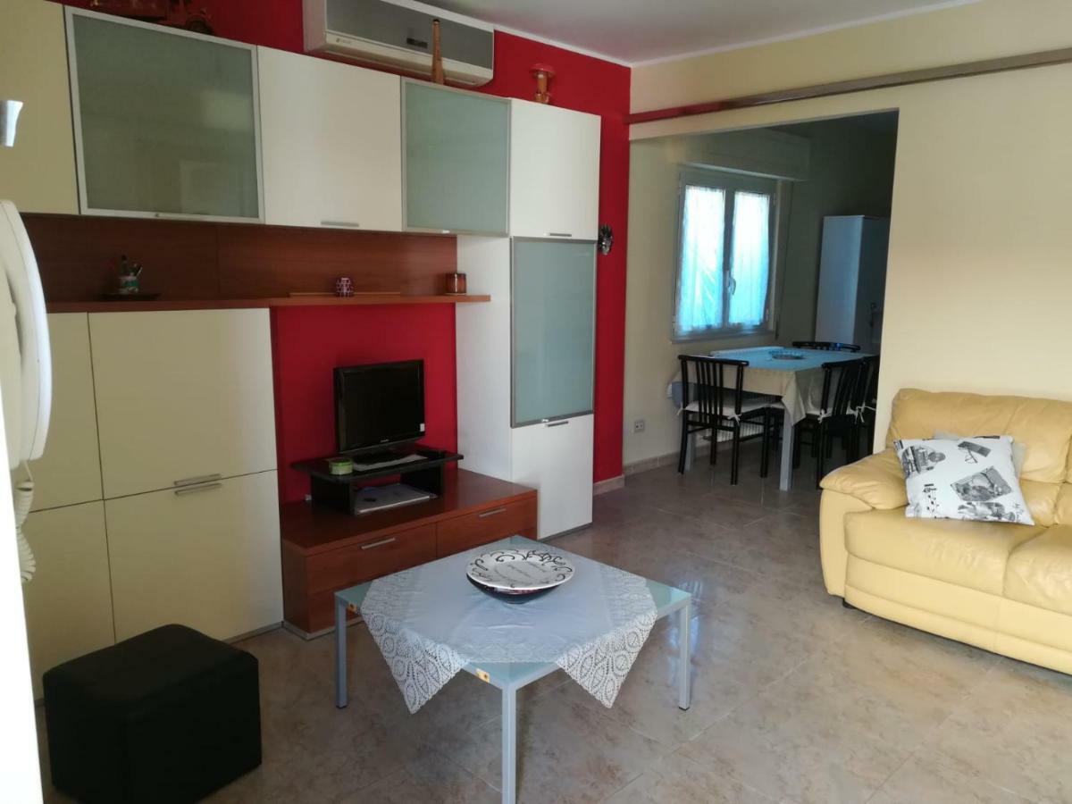 A Casa Di Bruna Appartement Martella Buitenkant foto